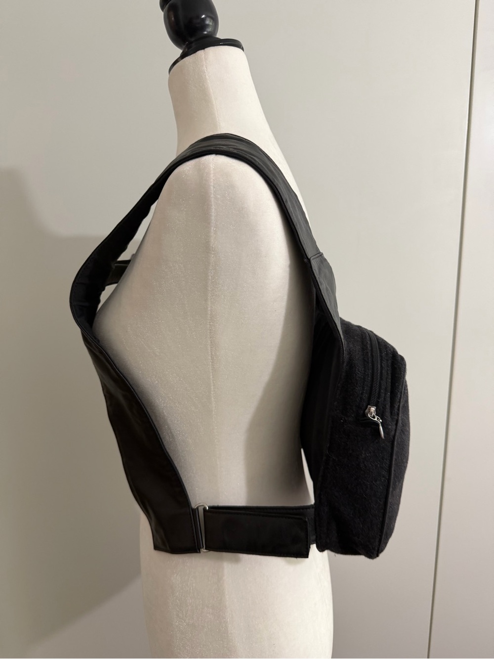 RUDSAK Black leather +Wool-Blend Harness backpack. Super cool piece. - Picture 5 of 17